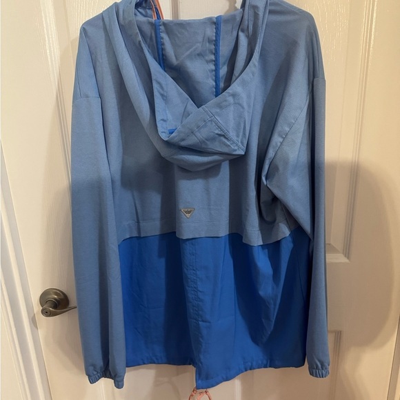 Columbia Blue Hooded Windbreaker - Picture 2 of 3